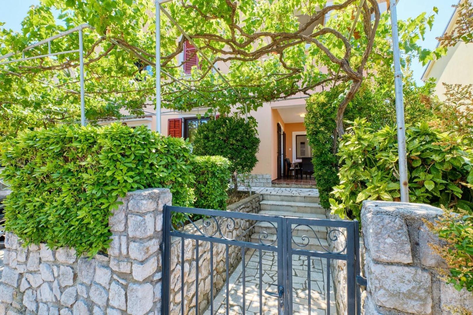 Apartments Ady Мали-Лошинь Экстерьер фото